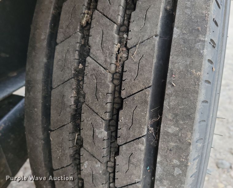 image for item DP5687 2014 JD Skiles Co. chemical mixing trailer