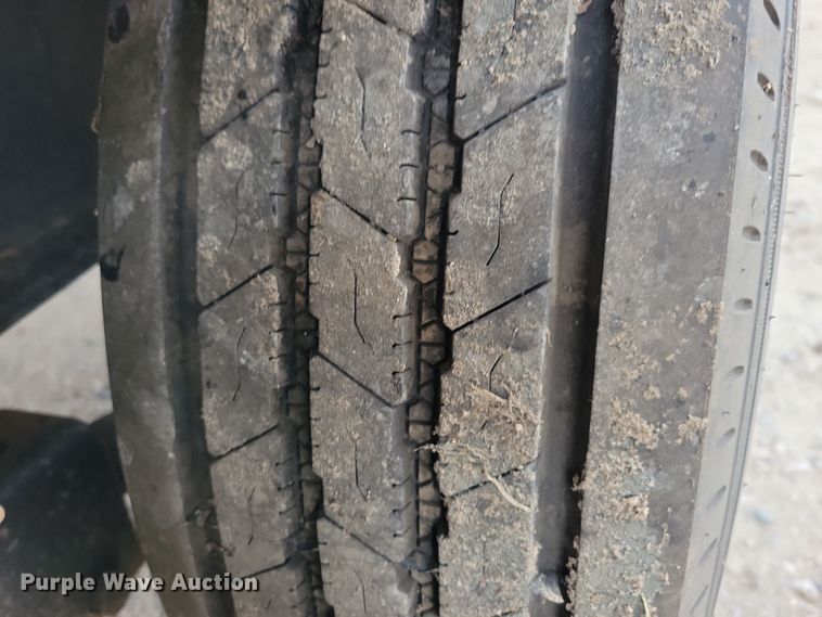 image for item DP5687 2014 JD Skiles Co. chemical mixing trailer