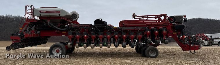image for item DT0525 2011 Case IH Early Riser 1260 planter