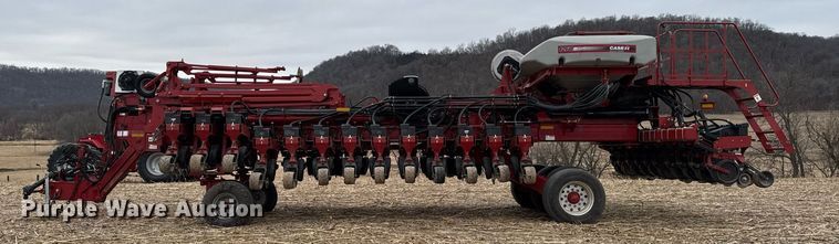 image for item DT0525 2011 Case IH Early Riser 1260 planter