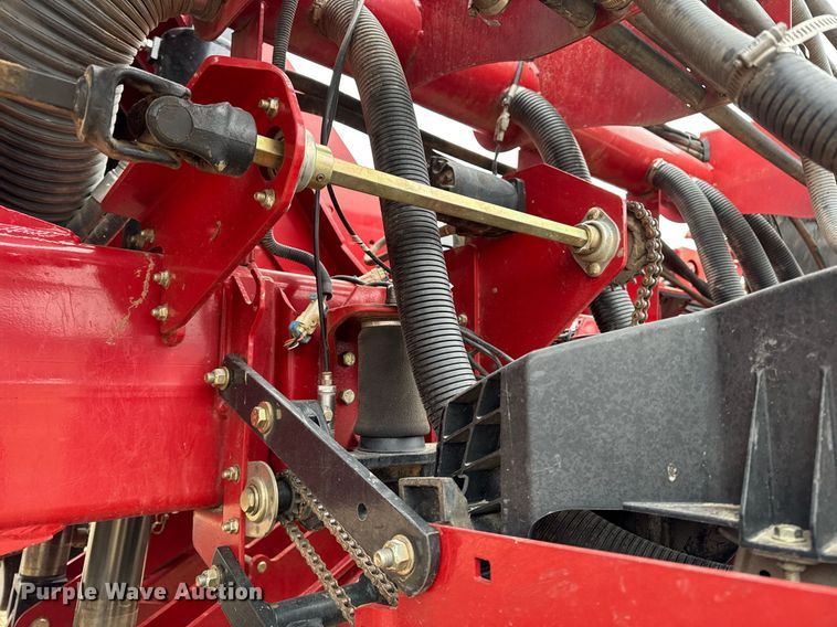 image for item DT0525 2011 Case IH Early Riser 1260 planter