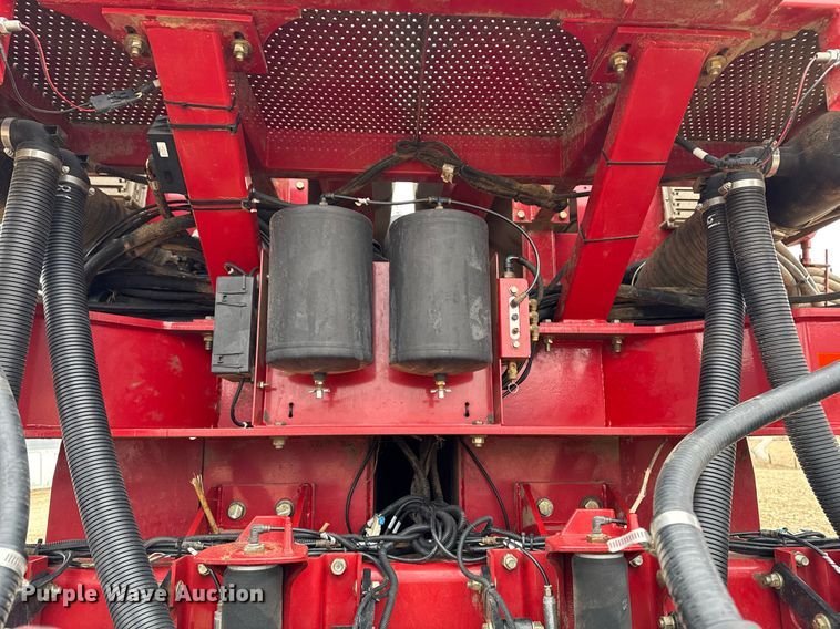 image for item DT0525 2011 Case IH Early Riser 1260 planter