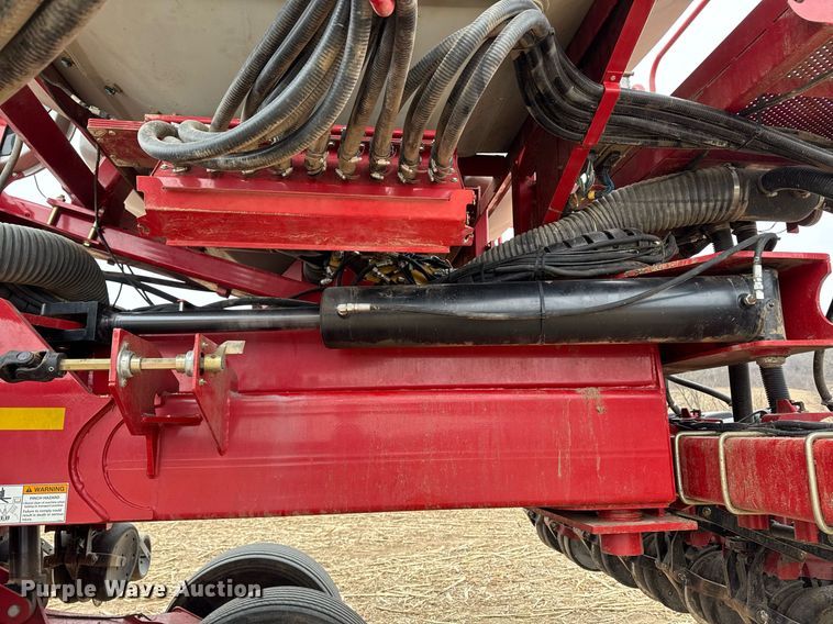 image for item DT0525 2011 Case IH Early Riser 1260 planter