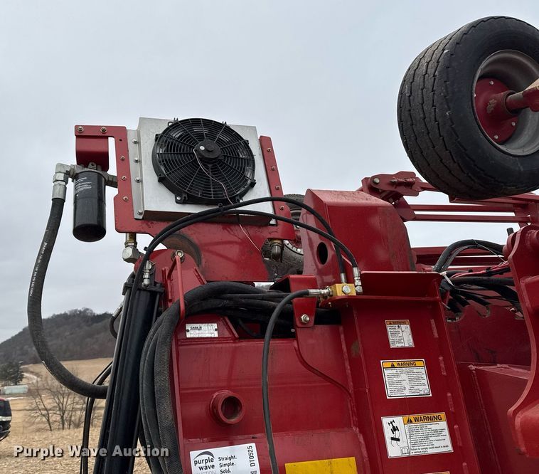 image for item DT0525 2011 Case IH Early Riser 1260 planter