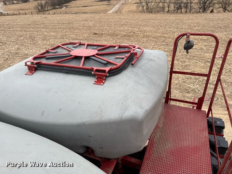 image for item DT0525 2011 Case IH Early Riser 1260 planter