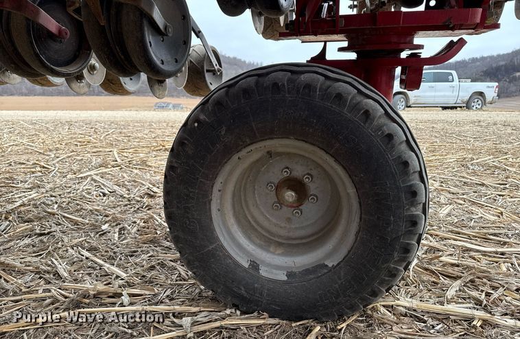 image for item DT0525 2011 Case IH Early Riser 1260 planter