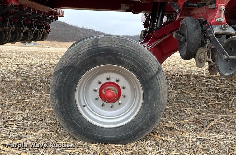 image for item DT0525 2011 Case IH Early Riser 1260 planter