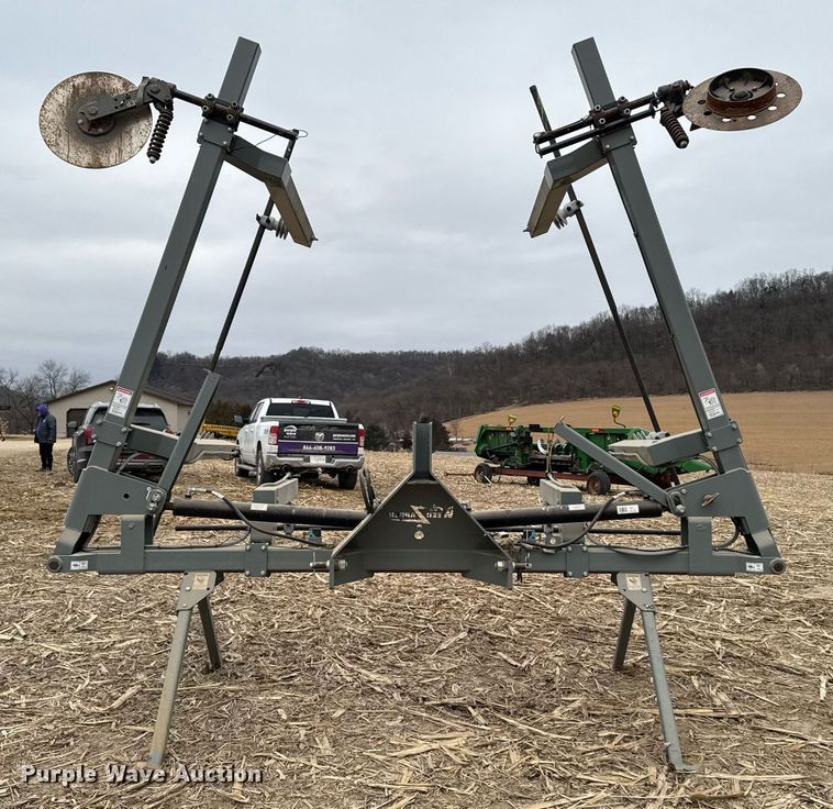 image for item DT0527 Weed Zapper 8R30 weed zapper