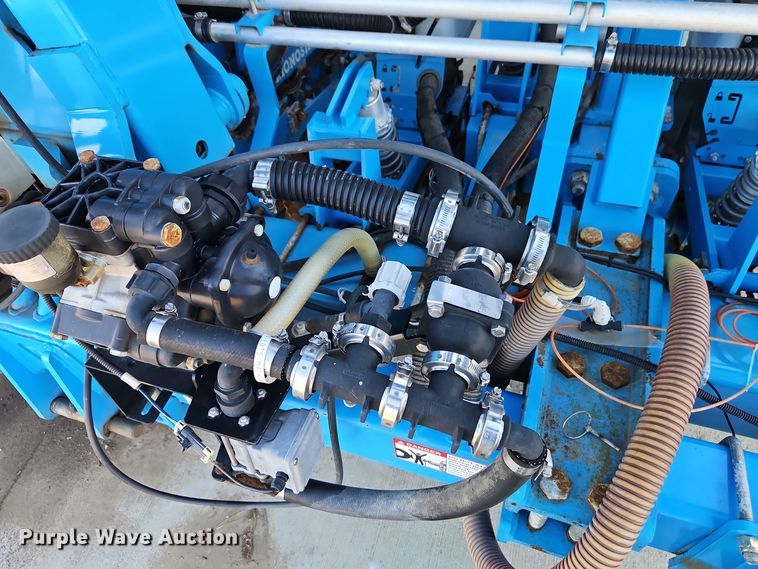 image for item DT7605 2014 Monosem NG Plus 4 twin row no-till planter