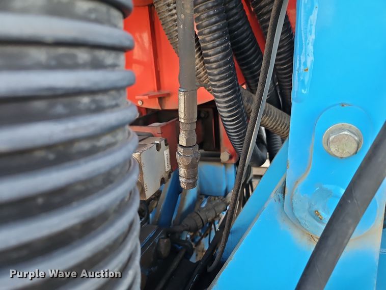 image for item DT7605 2014 Monosem NG Plus 4 twin row no-till planter