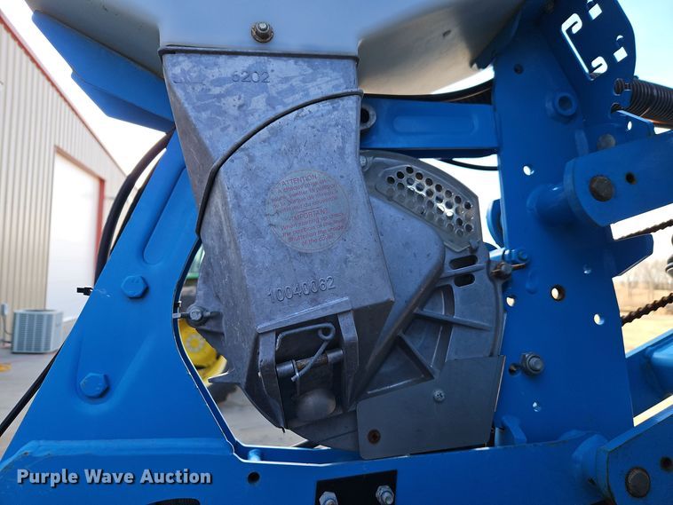 image for item DT7605 2014 Monosem NG Plus 4 twin row no-till planter