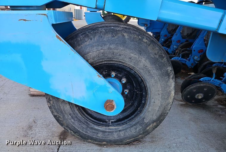 image for item DT7605 2014 Monosem NG Plus 4 twin row no-till planter