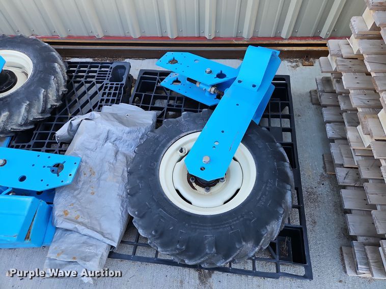 image for item DT7605 2014 Monosem NG Plus 4 twin row no-till planter