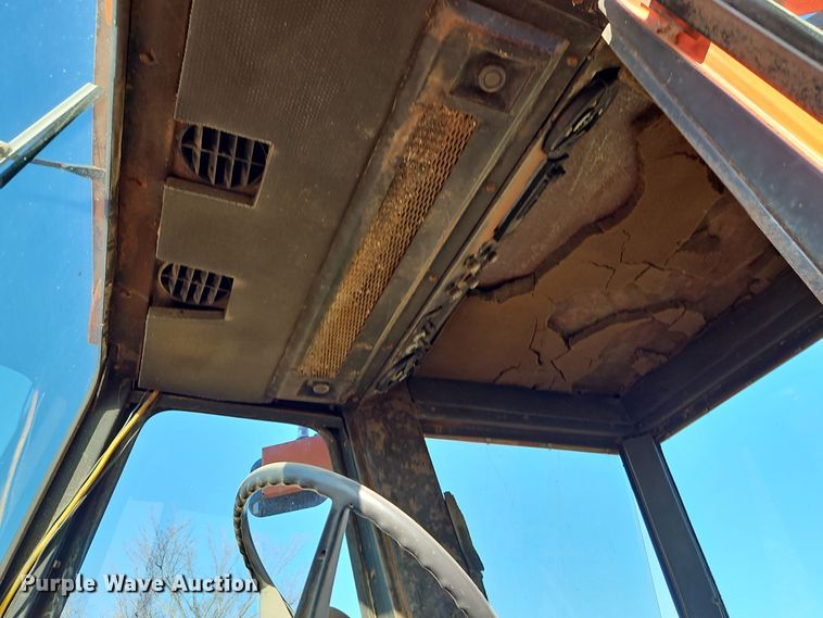 image for item DT7608 Allis Chalmers 7045 tractor