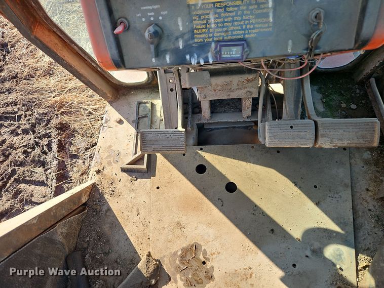 image for item DT7608 Allis Chalmers 7045 tractor