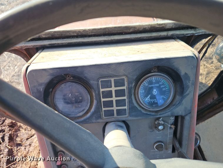 image for item DT7608 Allis Chalmers 7045 tractor