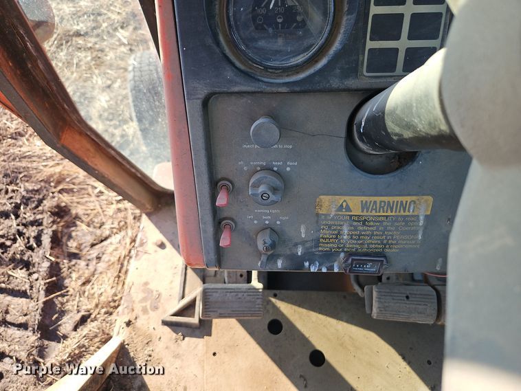 image for item DT7608 Allis Chalmers 7045 tractor