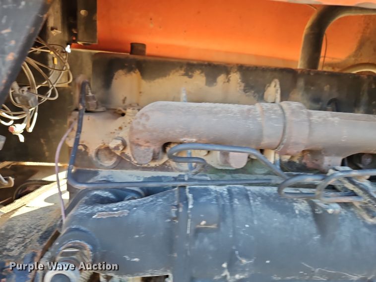 image for item DT7608 Allis Chalmers 7045 tractor