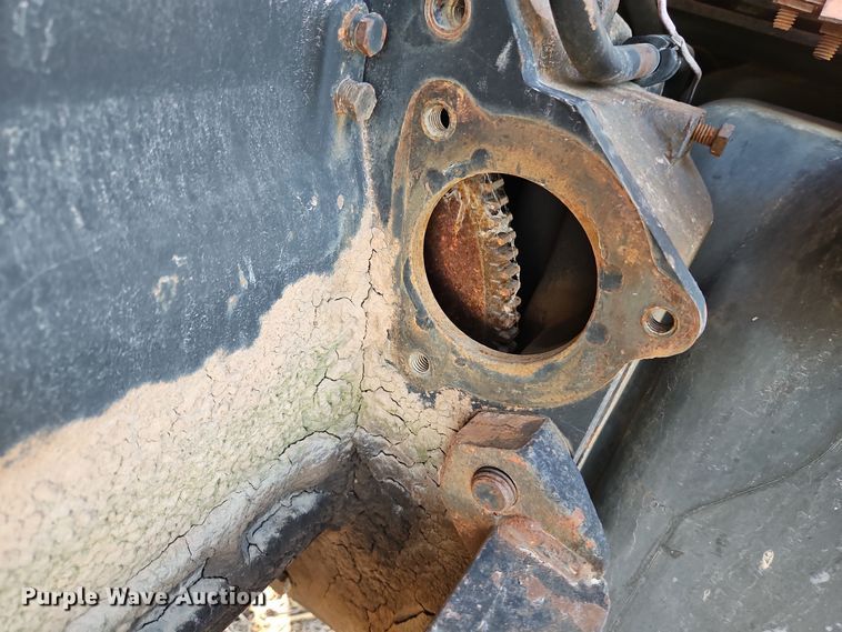 image for item DT7608 Allis Chalmers 7045 tractor