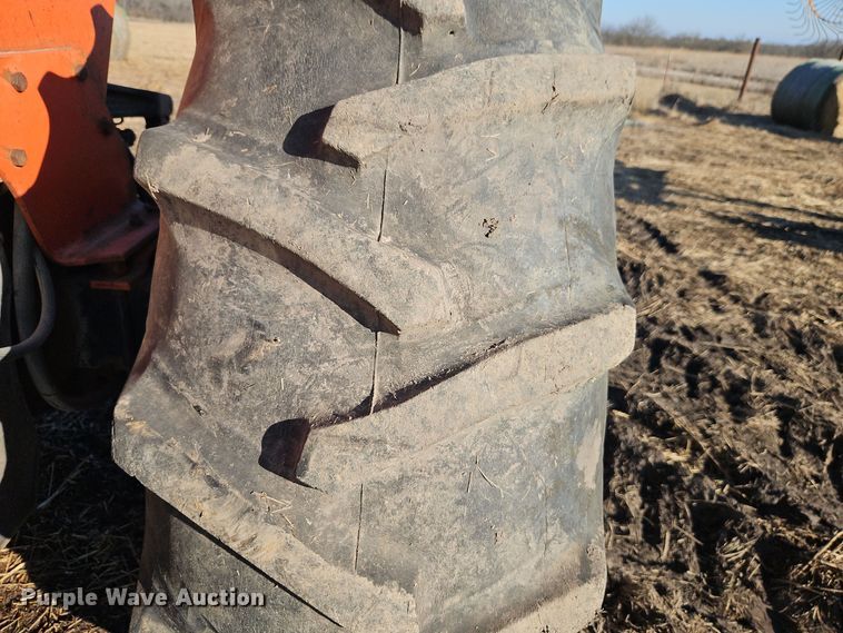 image for item DT7608 Allis Chalmers 7045 tractor