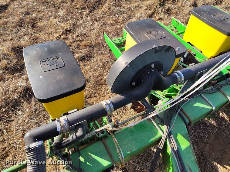image for item DV6657 John Deere 1770 Conservation planter