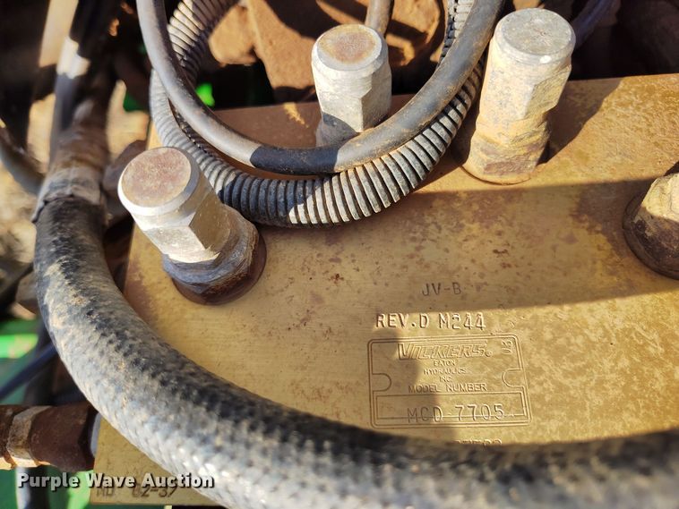 image for item DV6657 John Deere 1770 Conservation planter