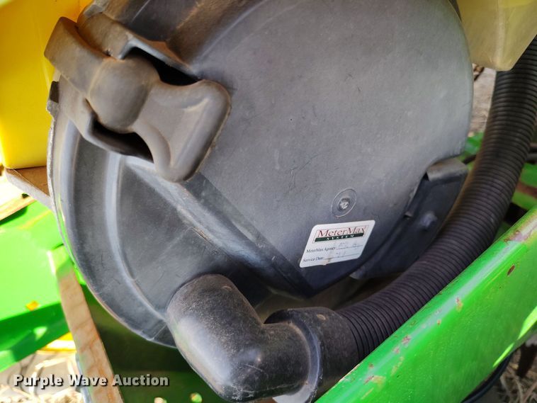 image for item DV6657 John Deere 1770 Conservation planter