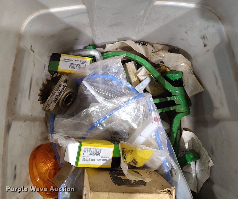 image for item DV6657 John Deere 1770 Conservation planter