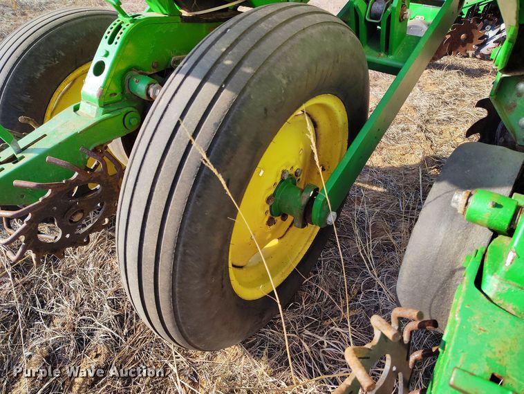 image for item DV6657 John Deere 1770 Conservation planter