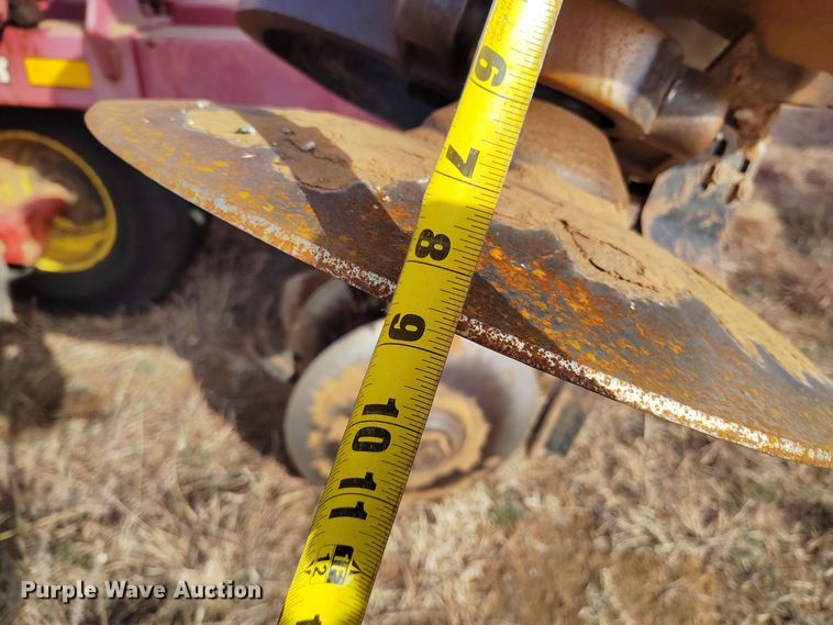 image for item DV6658 2008 Sunflower 1435-33 double off-set disk