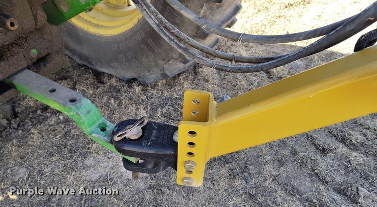 image for item DV6671 2013 Truax OTG 7512 twin row no-till grain drill