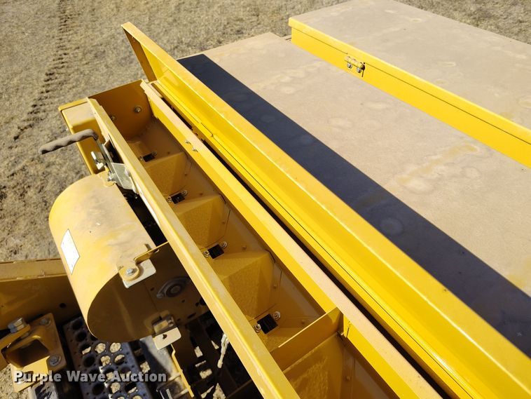 image for item DV6671 2013 Truax OTG 7512 twin row no-till grain drill