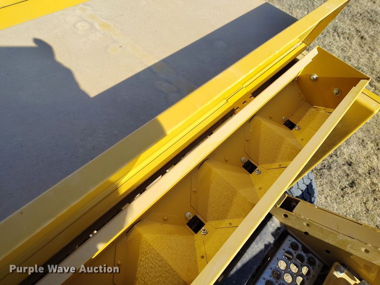 image for item DV6671 2013 Truax OTG 7512 twin row no-till grain drill