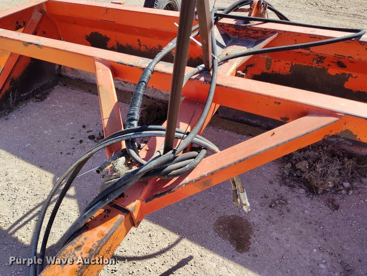 image for item EH0138 Cammond box blade