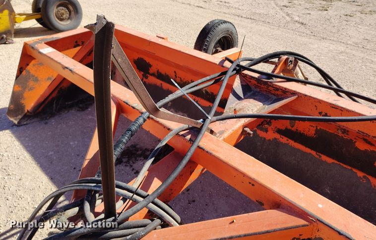 image for item EH0138 Cammond box blade