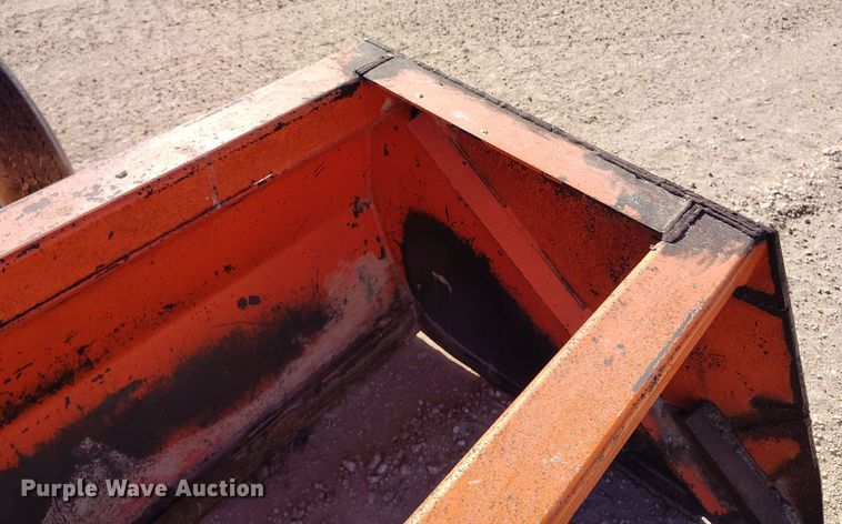 image for item EH0138 Cammond box blade