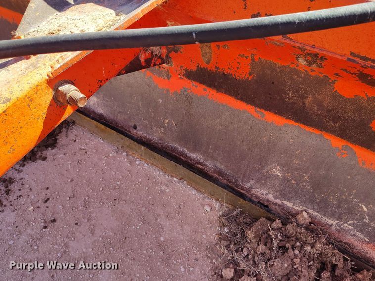 image for item EH0138 Cammond box blade