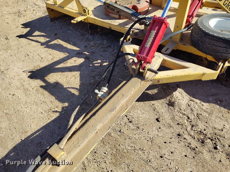 image for item EH0142 Road Groom Manufacturing  RG 11.0 W moldboard