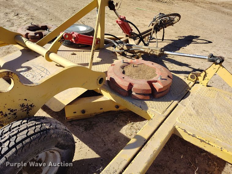 image for item EH0142 Road Groom Manufacturing  RG 11.0 W moldboard