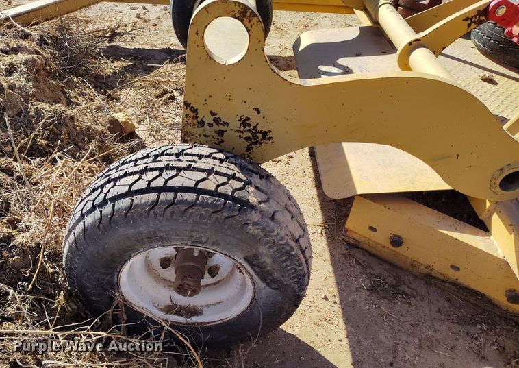 image for item EH0142 Road Groom Manufacturing  RG 11.0 W moldboard