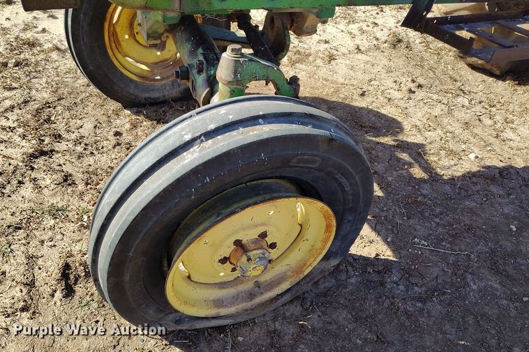 image for item EH0145 John Deere 4020 tractor