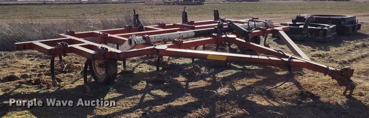 image for item EH0146 Krause  2795 field cultivator