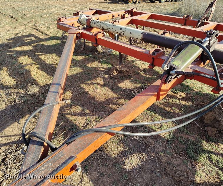 image for item EH0146 Krause  2795 field cultivator