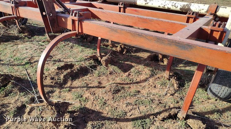 image for item EH0146 Krause  2795 field cultivator