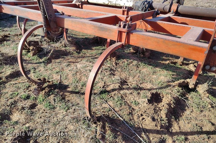 image for item EH0146 Krause  2795 field cultivator
