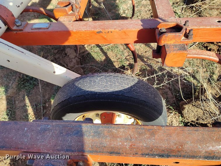 image for item EH0146 Krause  2795 field cultivator