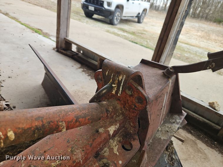 image for item EI8797 Three point blade