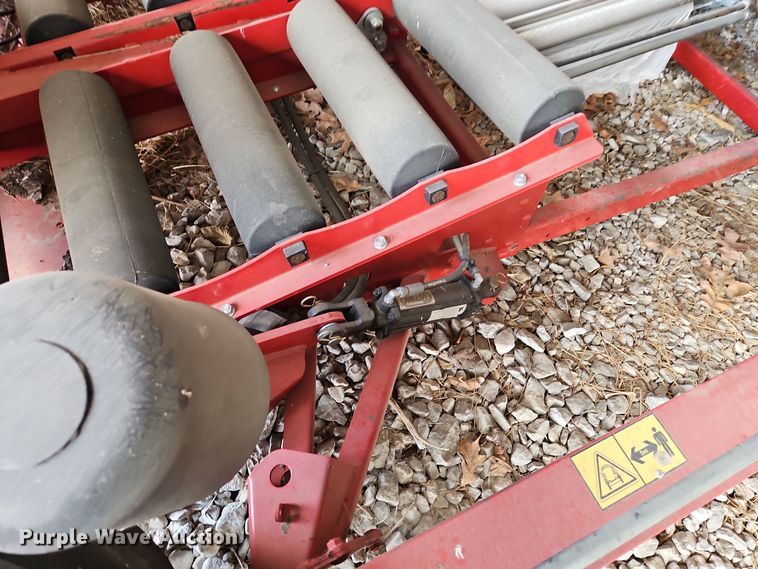 image for item EI8800 2018 Anderson Hybrid X bale wrapper