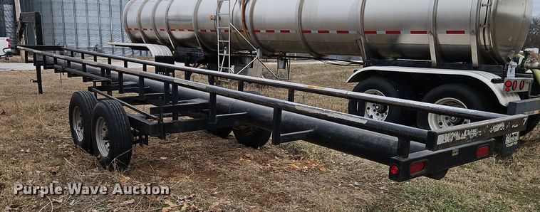 image for item EI8802 2013 Superior Steel Sales hay bale trailer