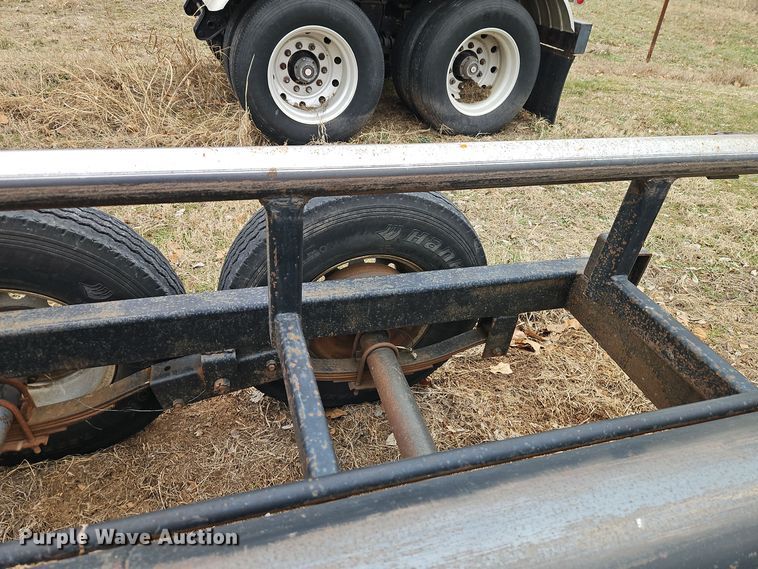 image for item EI8802 2013 Superior Steel Sales hay bale trailer